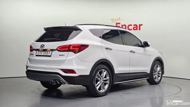 Main__Slider__Photo:Santafe Hyundai 2015.11-1