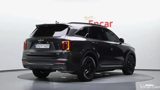 Main__Slider__Photo:Sorento Kia 2024.0-1