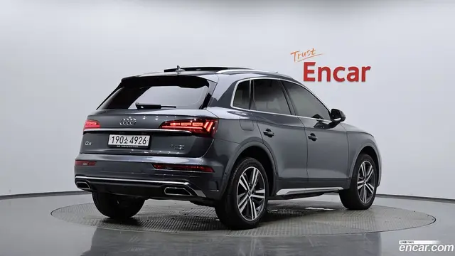 Main__Slider__Photo:Q5 Audi 2023.3-1