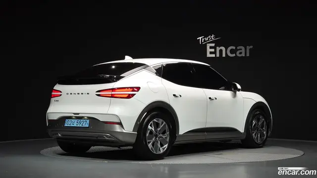 Main__Slider__Photo:GV60 Genesis 2022.5-1