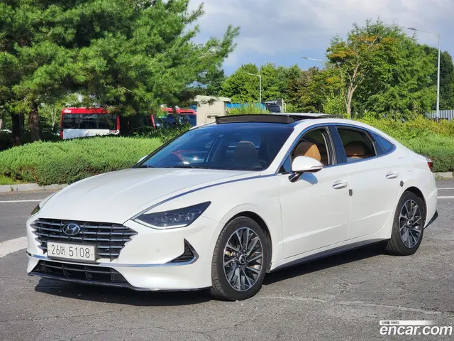 Main__Slider__Photo:Sonata Hyundai 2019.4-1