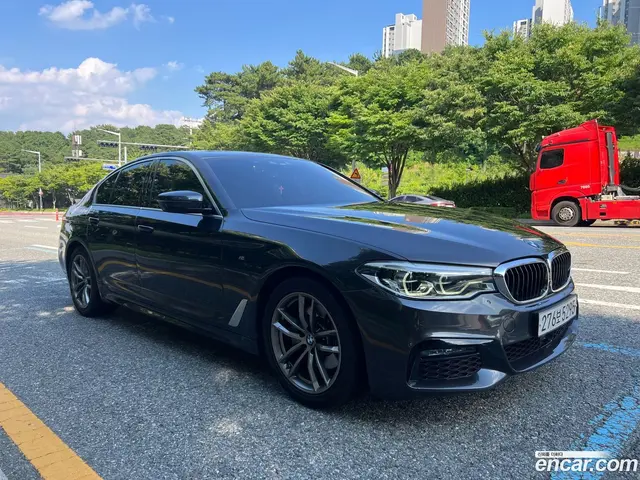 Main__Slider__Photo:5-Series BMW 2020.5-1