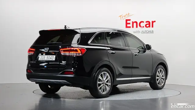 Main__Slider__Photo:Sorento Kia 2015.3-1