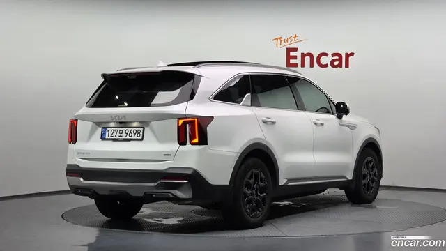 Main__Slider__Photo:Sorento Kia 2024.9-1