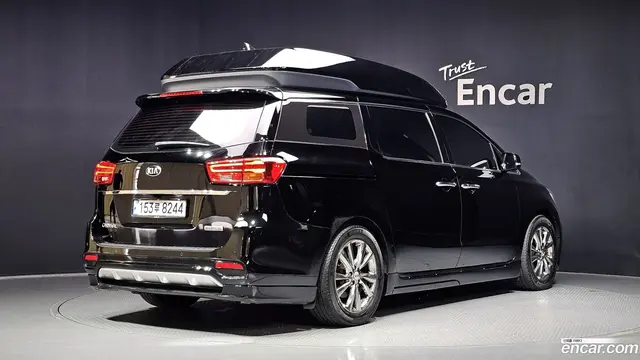 Main__Slider__Photo:Canival Kia 2019.4-1