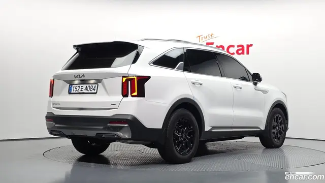 Main__Slider__Photo:Sorento Kia 2025.4-1