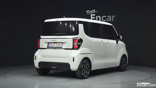 Main__Slider__Photo:RAY Kia 2023.7-1