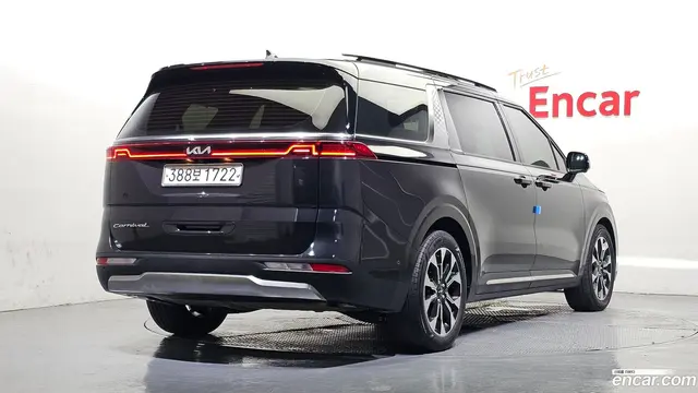 Main__Slider__Photo:Canival Kia 2023.0-1