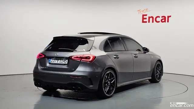 Main__Slider__Photo:A-Class Mercedes-Benz 2023.6-1