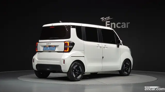Main__Slider__Photo:RAY Kia 2024.2-1