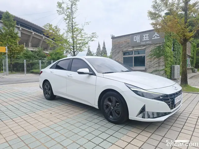 Main__Slider__Photo:AVANTE Hyundai 2022.3-1