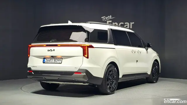 Main__Slider__Photo:Canival Kia 2025.10-1