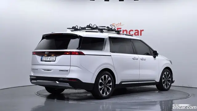 Main__Slider__Photo:Canival Kia 2021.2-1