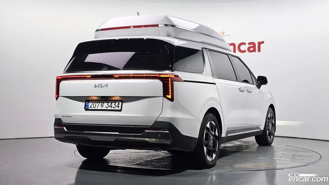 Main__Slider__Photo:Canival Kia 2024.7-1