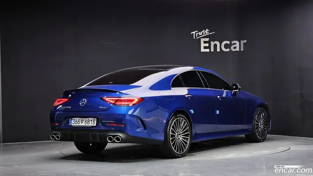 Main__Slider__Photo:CLS-Class Mercedes-Benz 2022.8-1