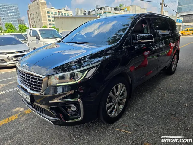 Main__Slider__Photo:Canival Kia 2020.5-1