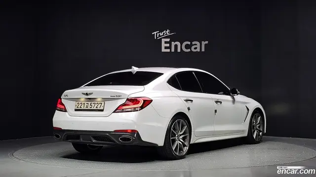 Main__Slider__Photo:G70 Genesis 2017.11-1
