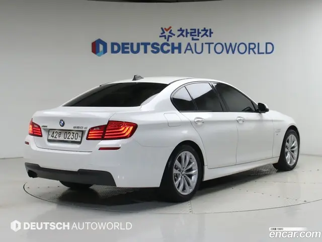 Main__Slider__Photo:5-Series BMW 2016.4-1