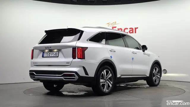 Main__Slider__Photo:Sorento Kia 2023.5-1