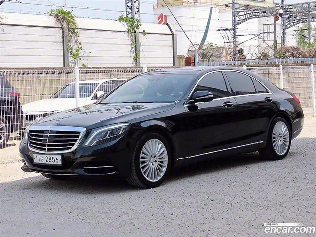 Main__Slider__Photo:S-Class Mercedes-Benz 2015.4-1