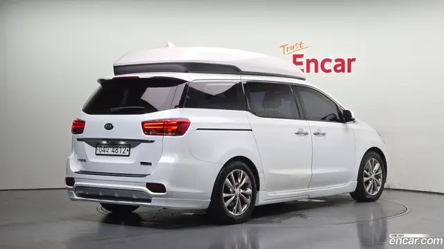 Main__Slider__Photo:Canival Kia 2019.1-1