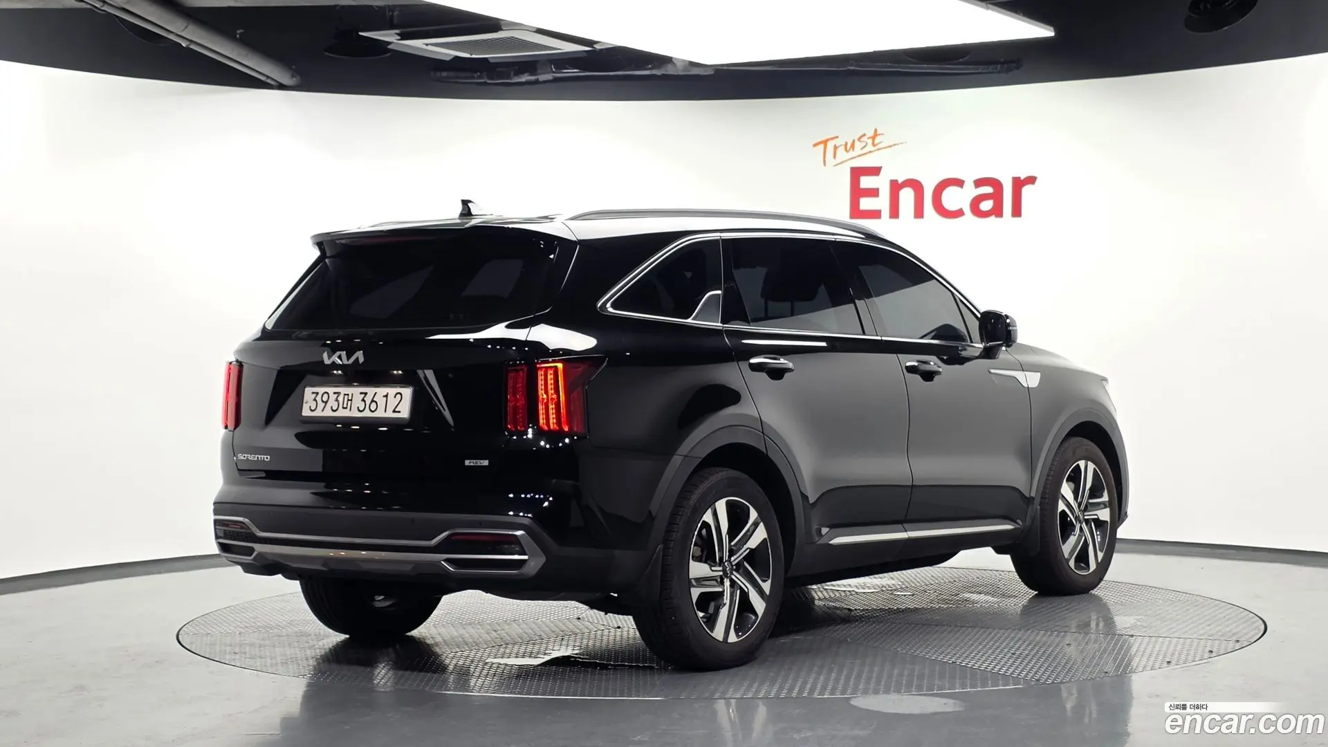 Main__Slider__Photo:Sorento Kia 2023.0-1
