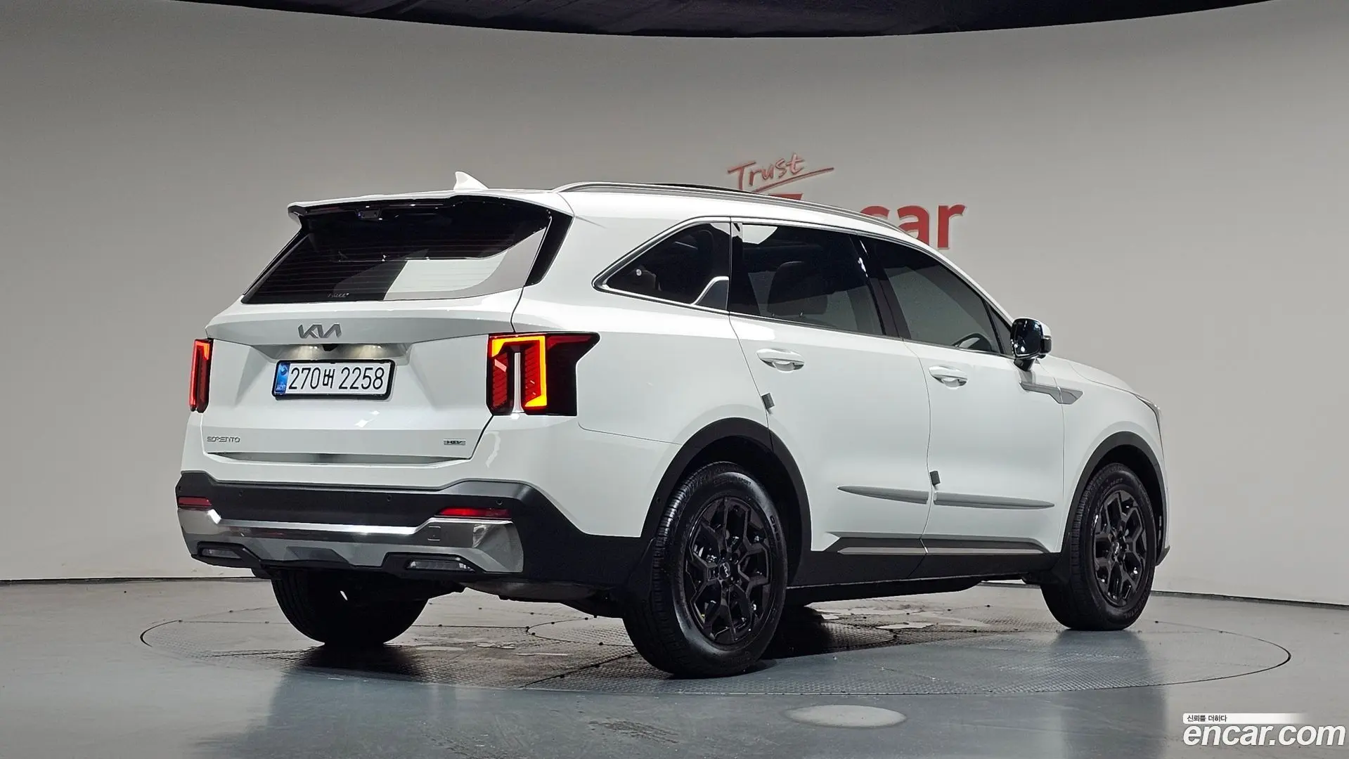Main__Slider__Photo:Sorento Kia 2025.2-1