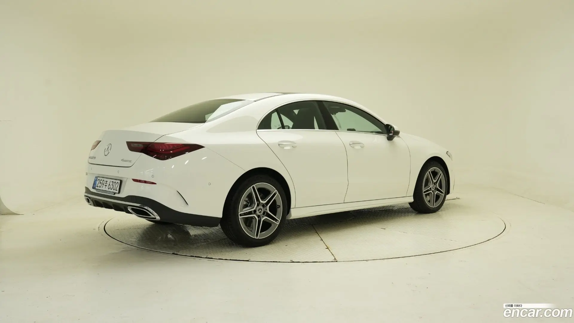 Main__Slider__Photo:CLA-Class Mercedes-Benz 2025.11-1