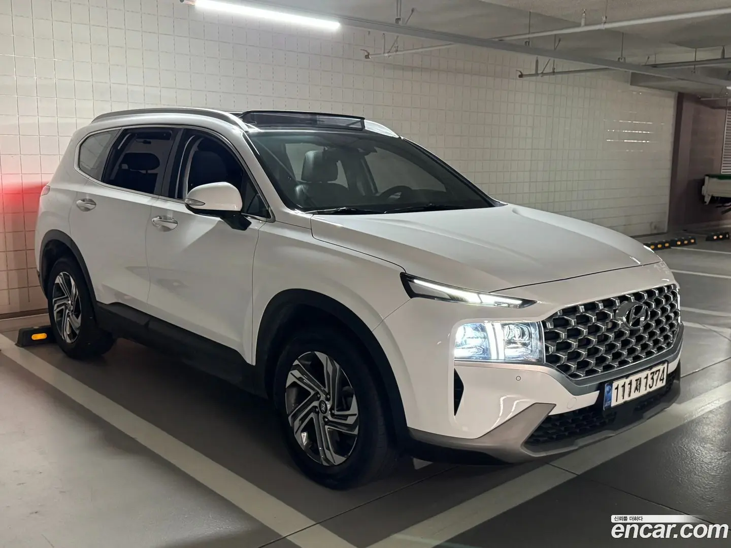 Main__Slider__Photo:Santafe Hyundai 2020.7-1