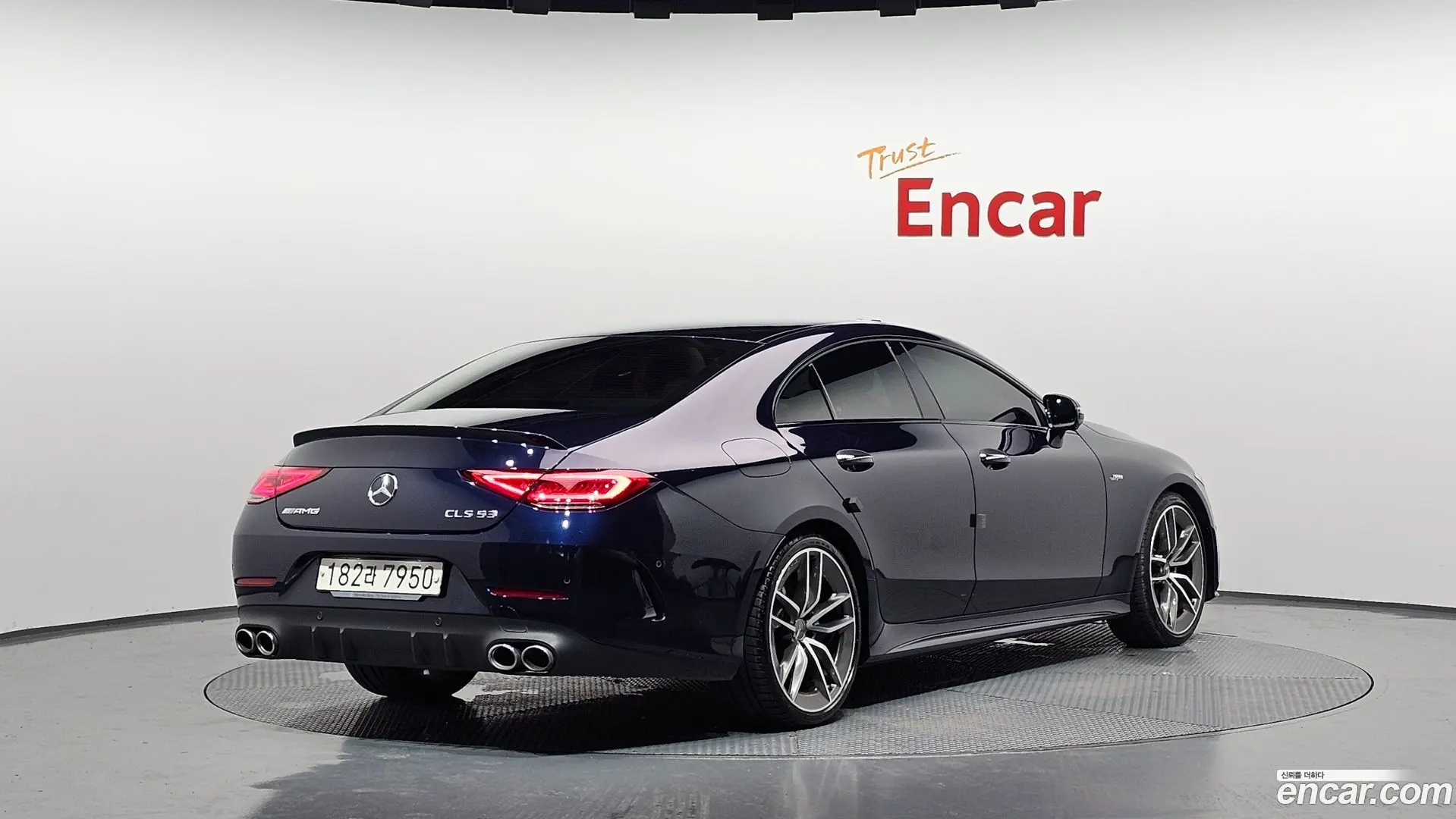 Main__Slider__Photo:CLS-Class Mercedes-Benz 2020.11-1