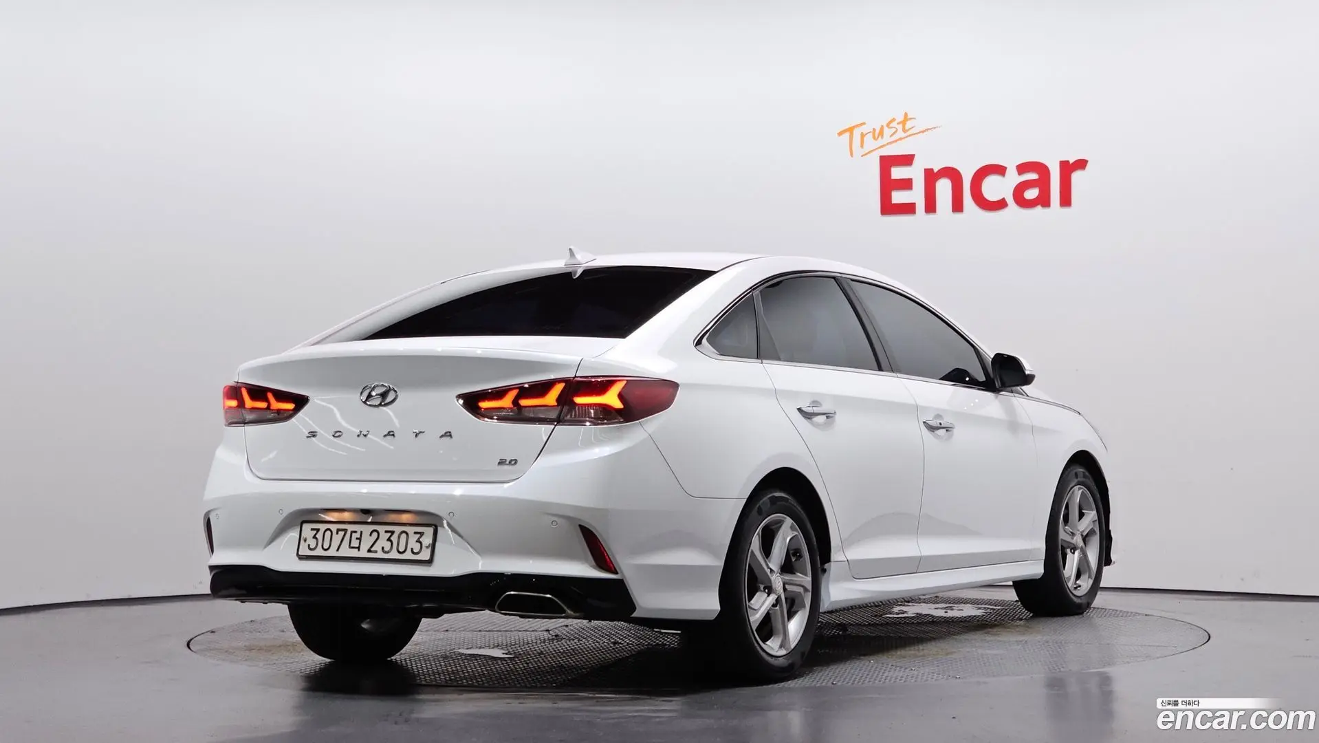 Main__Slider__Photo:Sonata Hyundai 2019.2-1