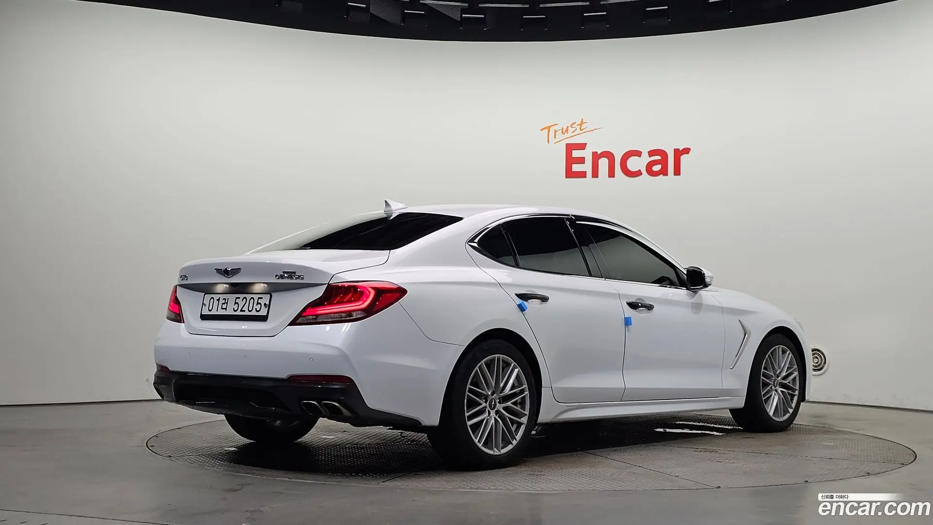 Main__Slider__Photo:G70 Genesis 2019.3-1