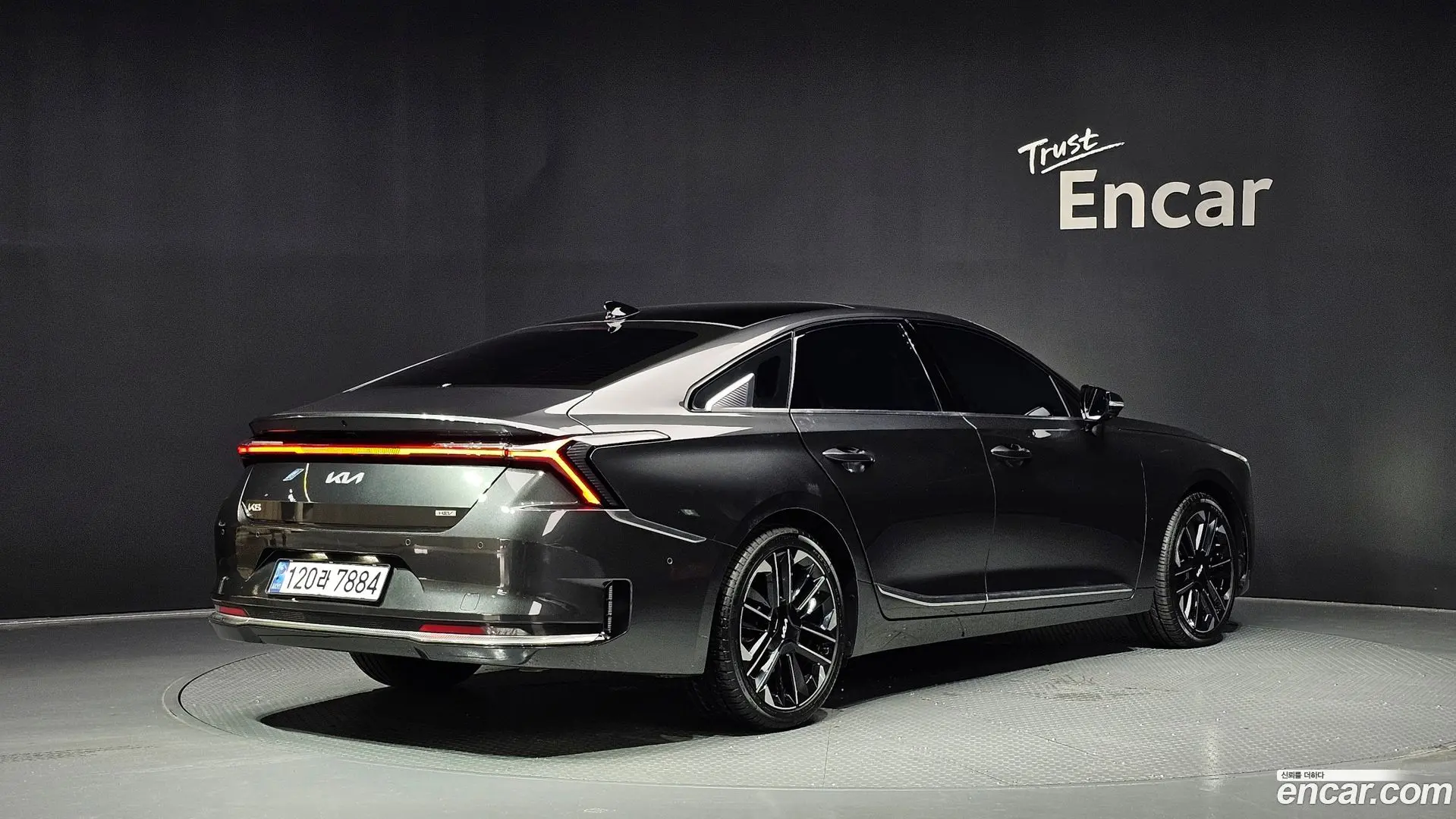 Main__Slider__Photo:K8 Kia 2024.10-1