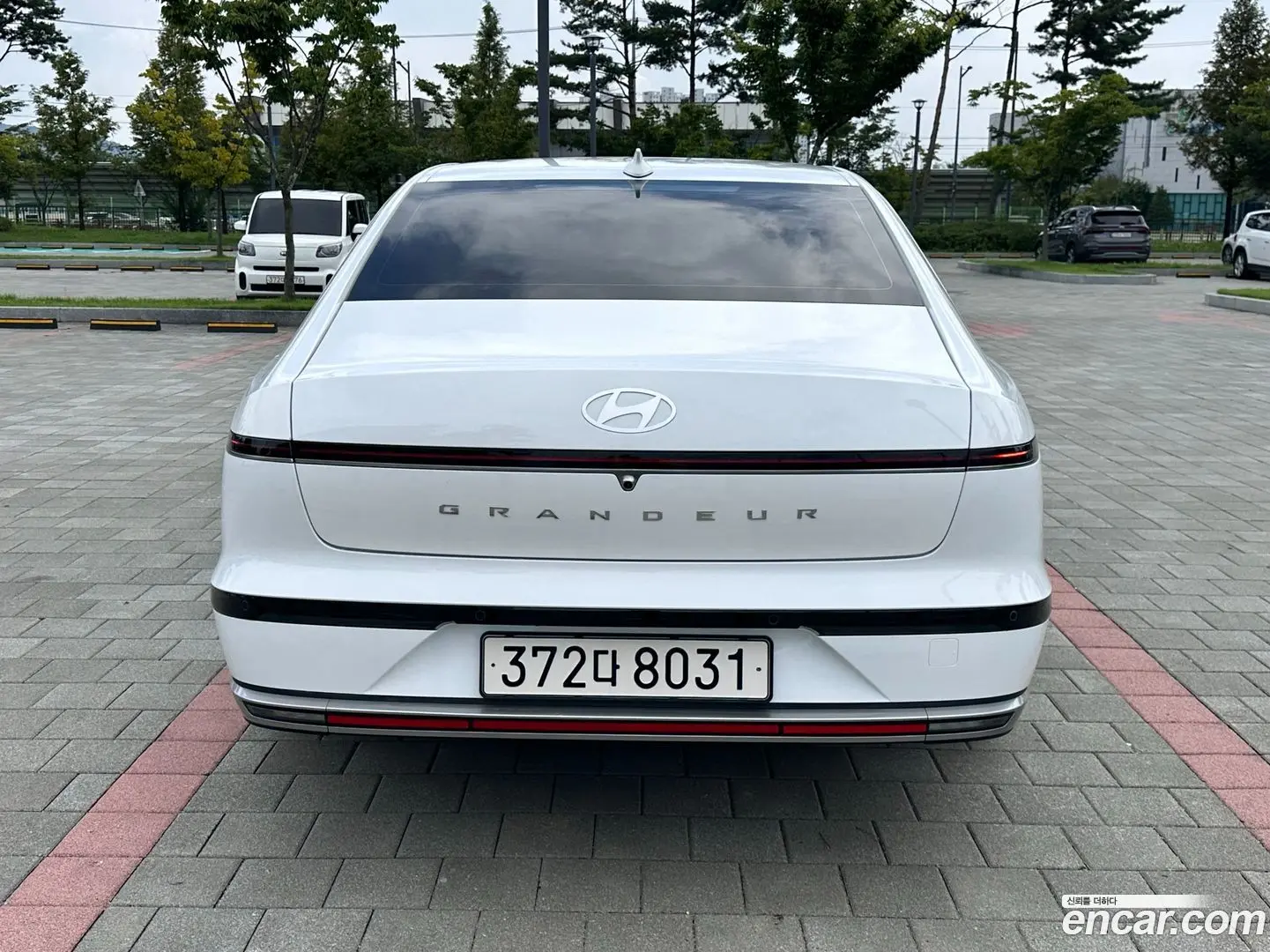 Main__Slider__Photo:Grandeur Hyundai 2025.9-1