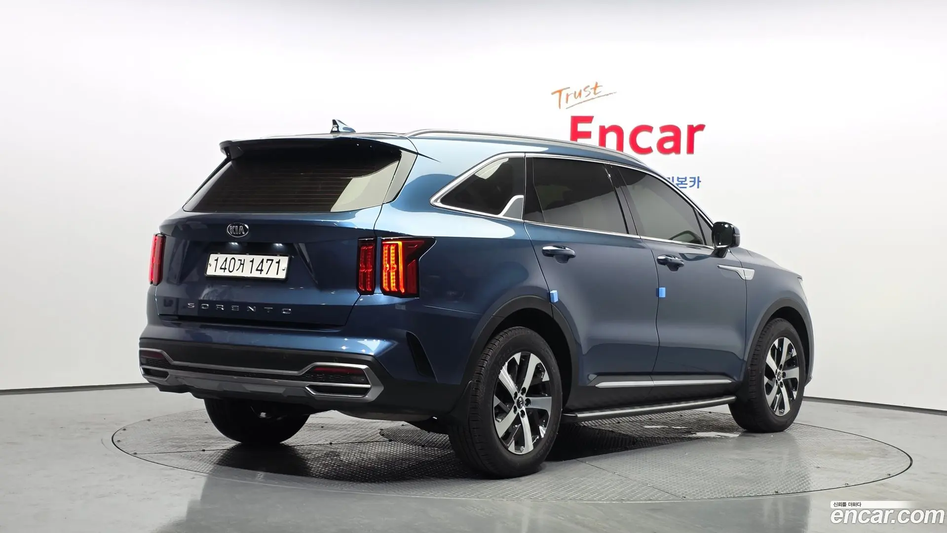 Main__Slider__Photo:Sorento Kia 2021.6-1
