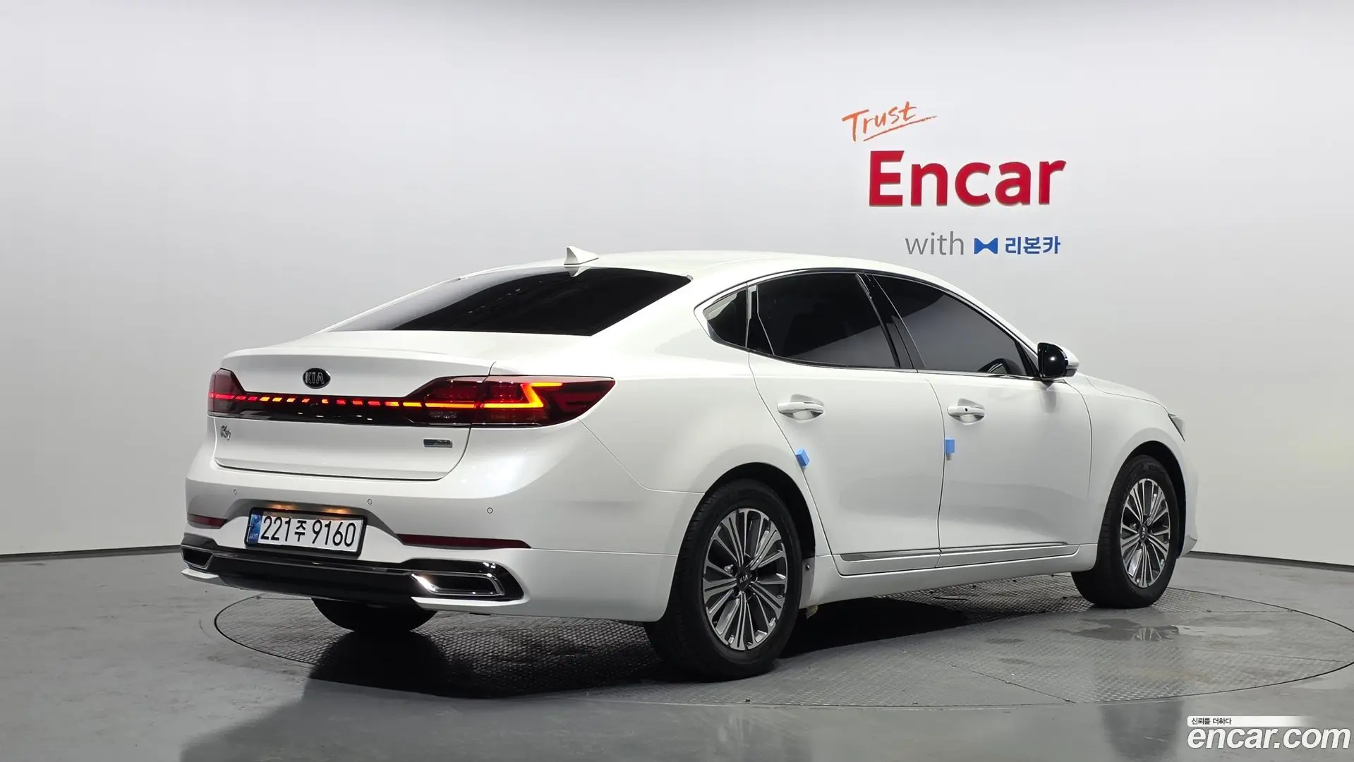 Main__Slider__Photo:K7 Kia 2019.8-1