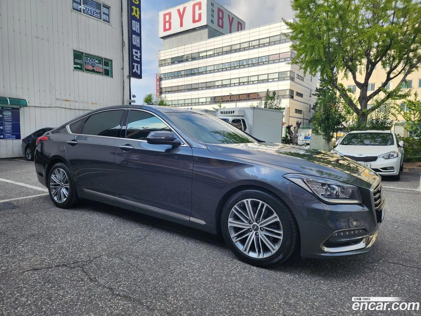 Main__Slider__Photo:G80 Genesis 2019.5-1