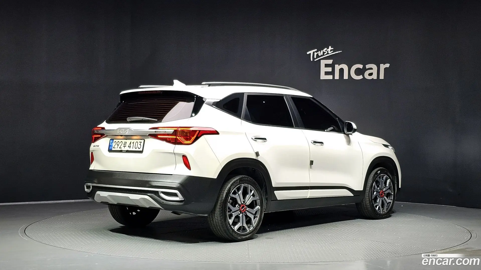 Main__Slider__Photo:Seltos Kia 2022.0-1