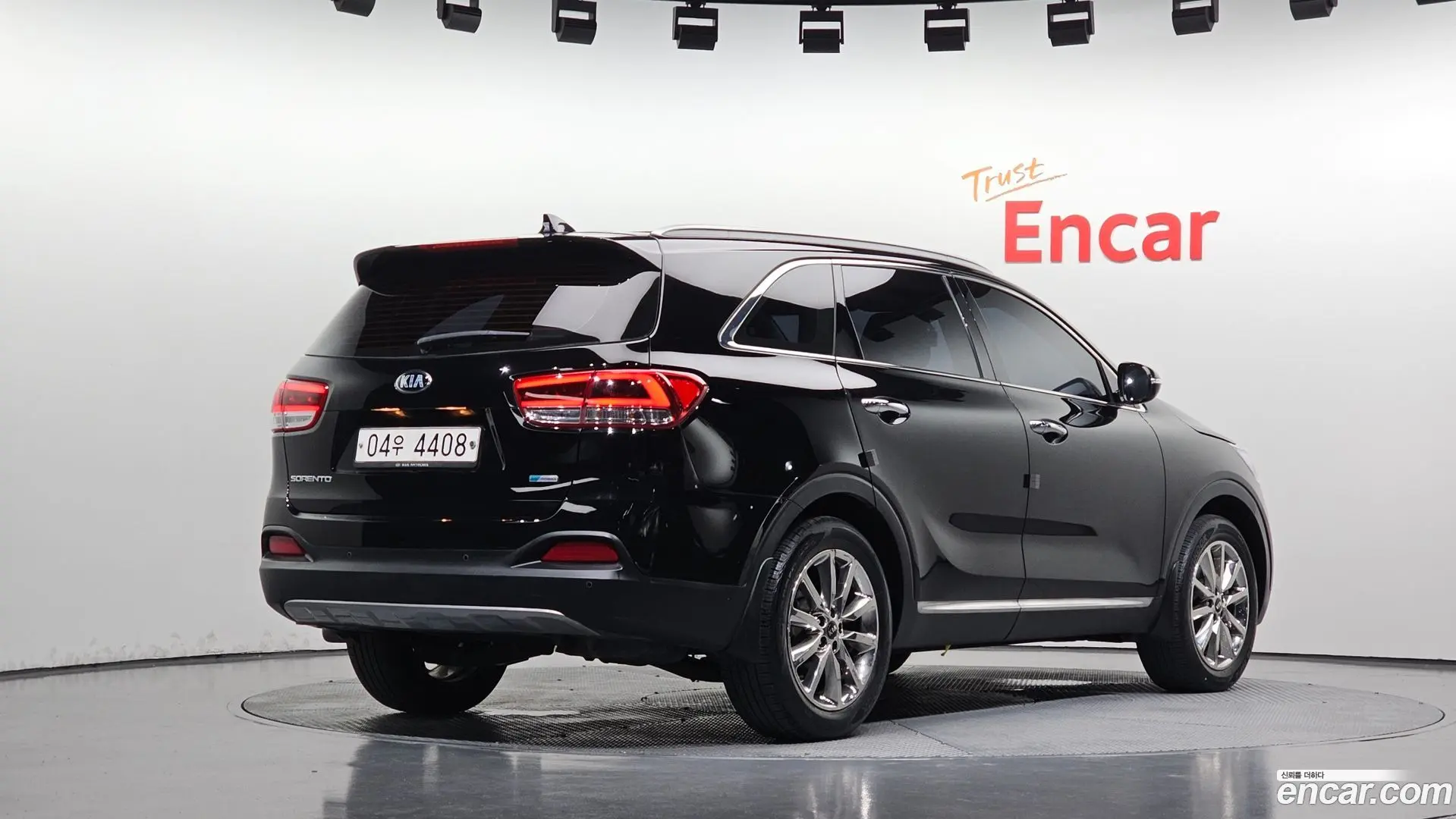 Main__Slider__Photo:Sorento Kia 2017.5-1