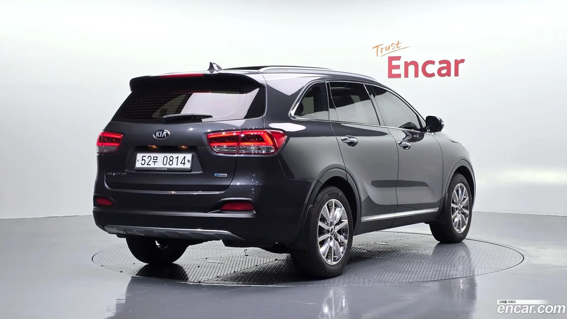 Main__Slider__Photo:Sorento Kia 2016.6-1