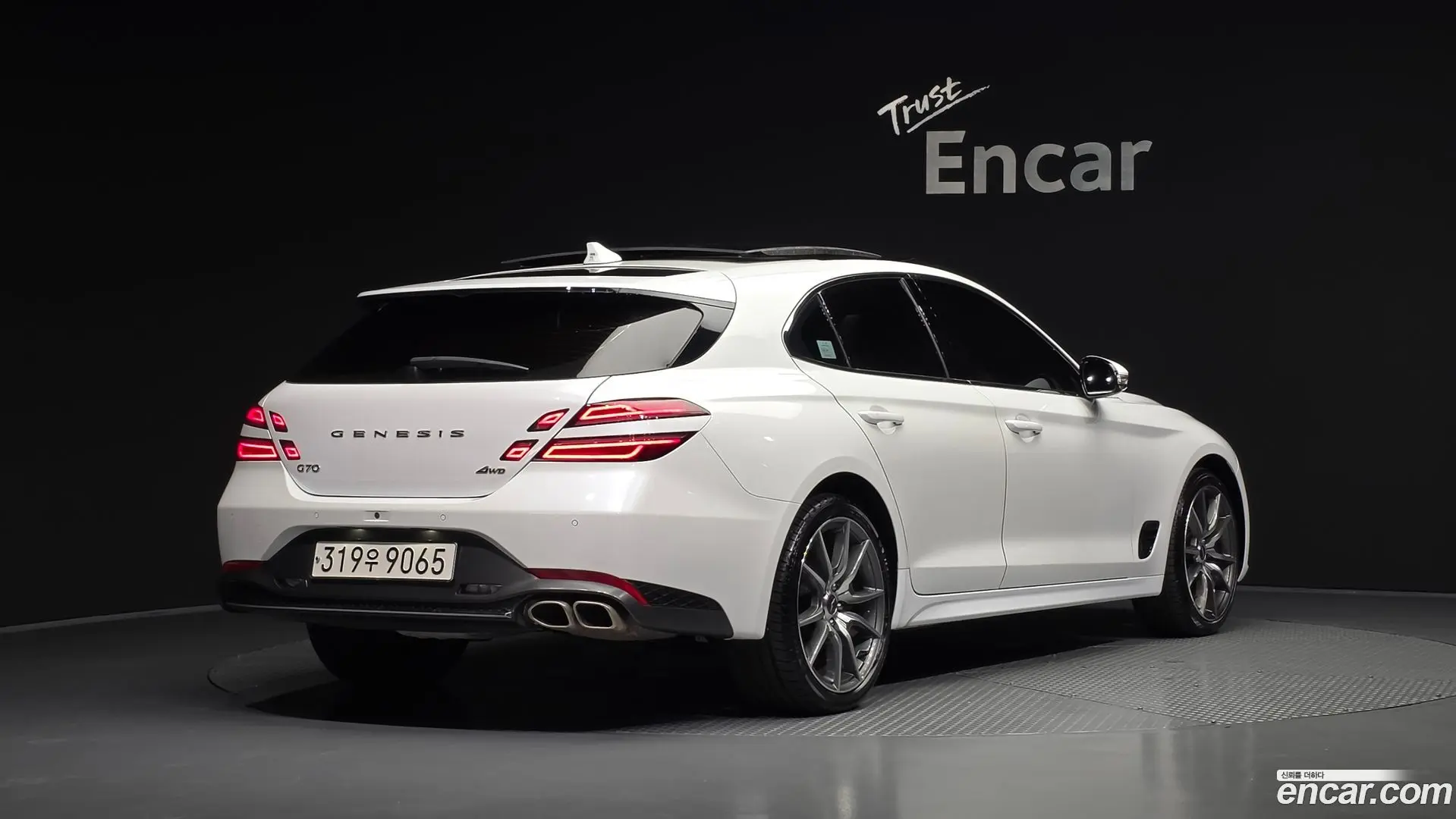 Main__Slider__Photo:G70 Genesis 2022.9-1