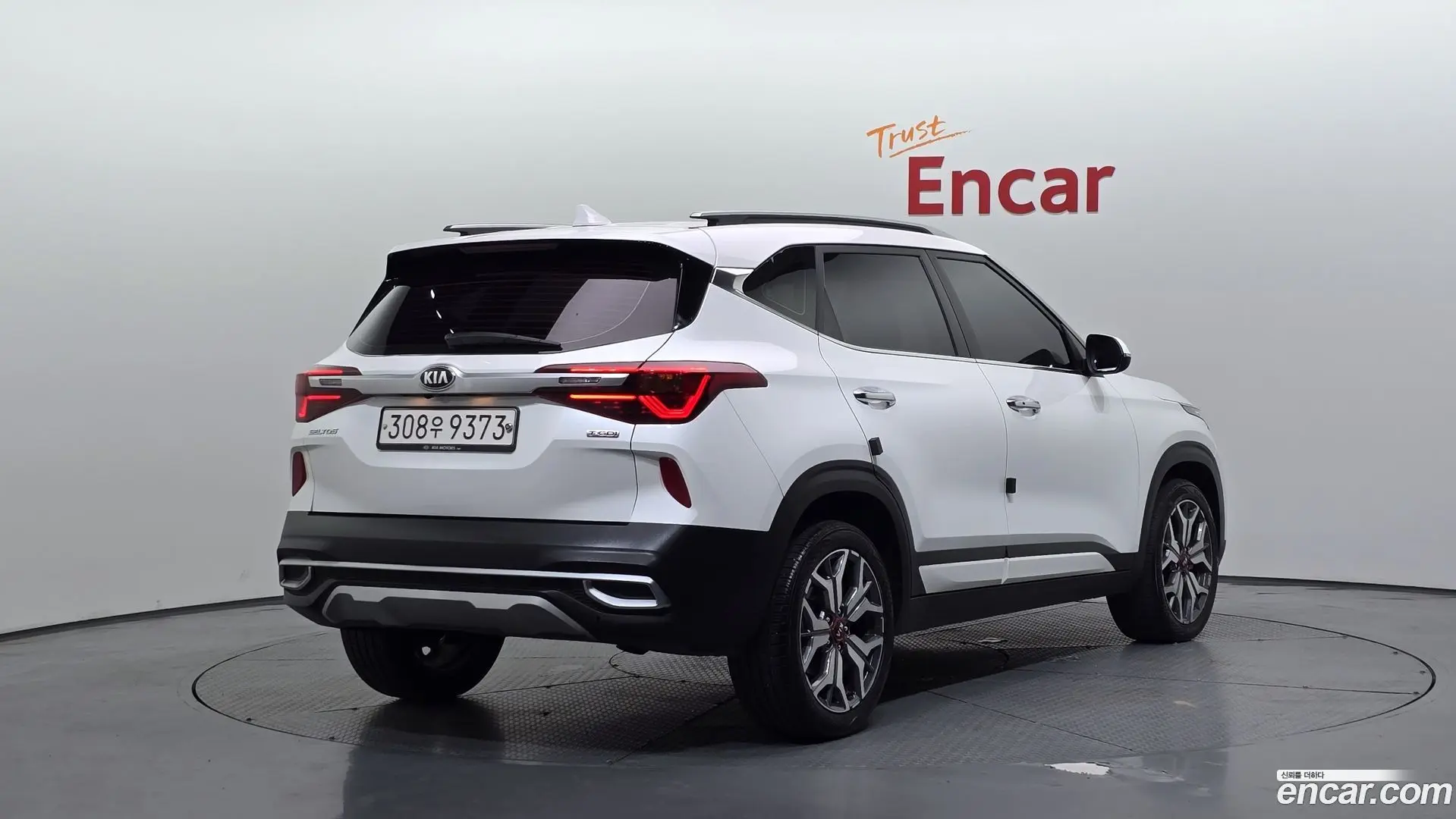 Main__Slider__Photo:Seltos Kia 2020.2-1