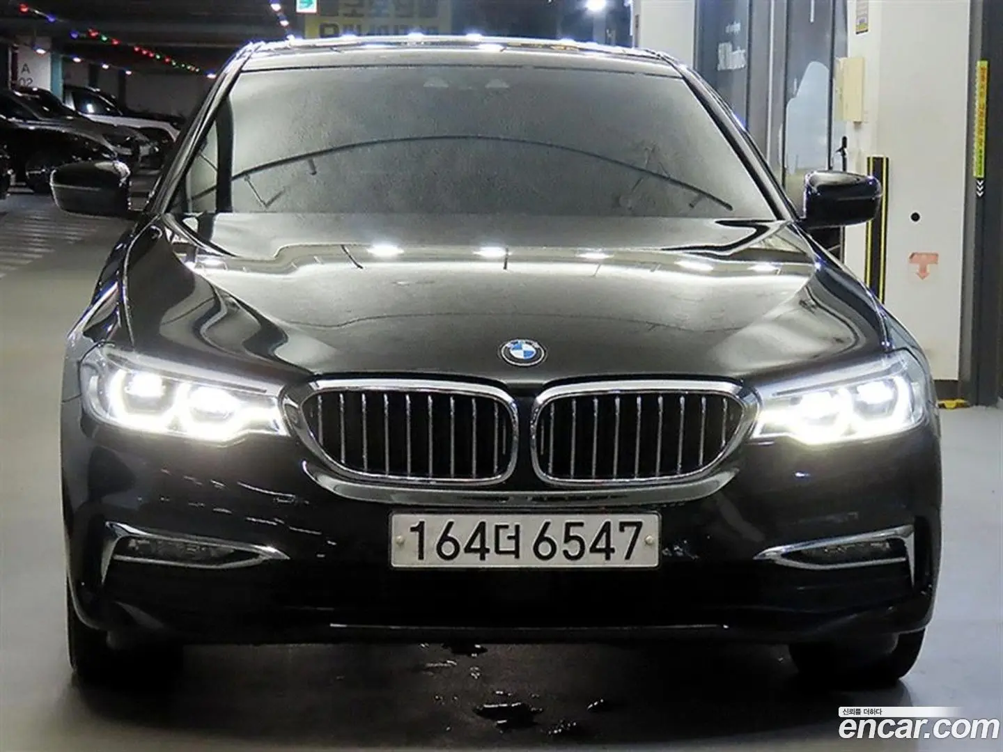 Main__Slider__Photo:5-Series BMW 2018.8-1