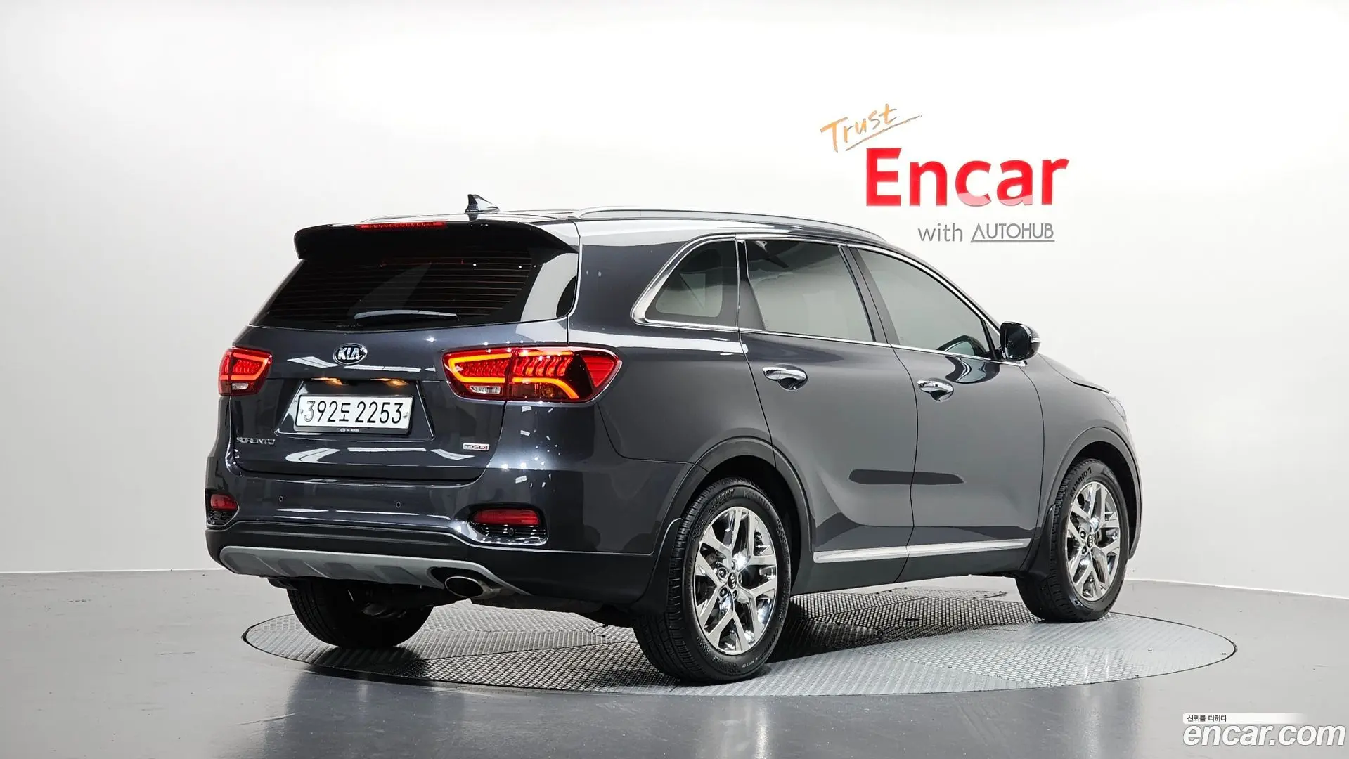 Main__Slider__Photo:Sorento Kia 2020.0-1