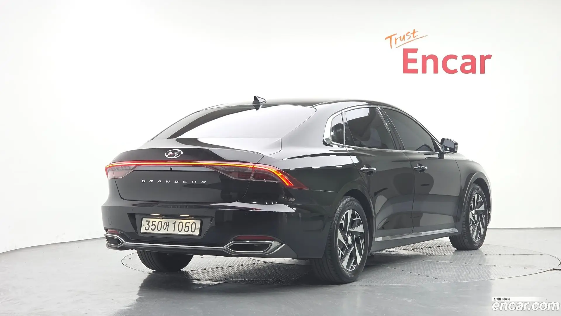 Main__Slider__Photo:Grandeur Hyundai 2021.1-1