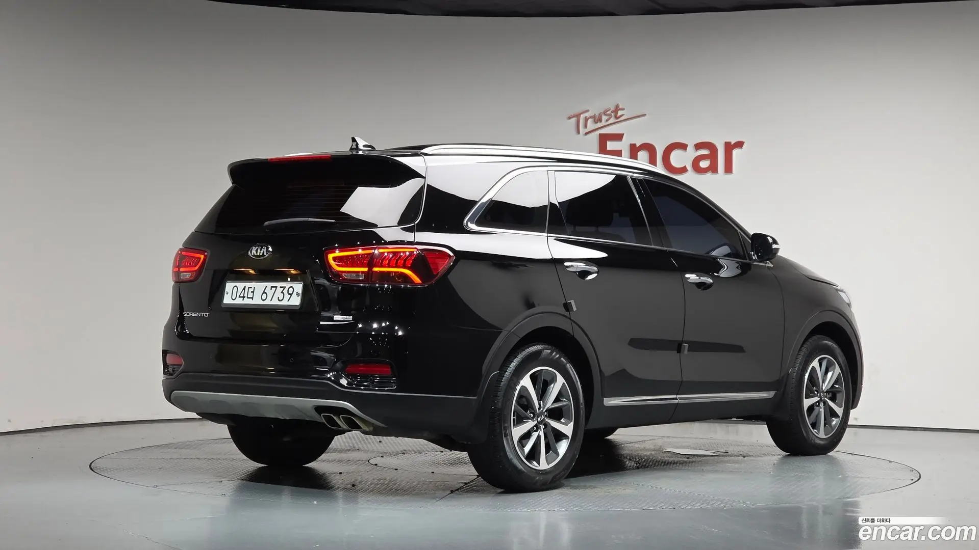 Main__Slider__Photo:Sorento Kia 2018.6-1