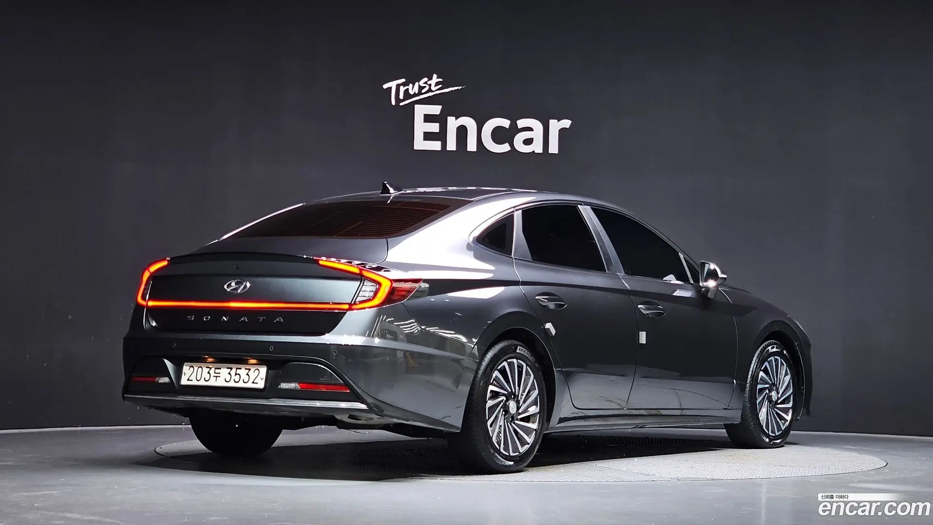 Main__Slider__Photo:Sonata Hyundai 2022.9-1