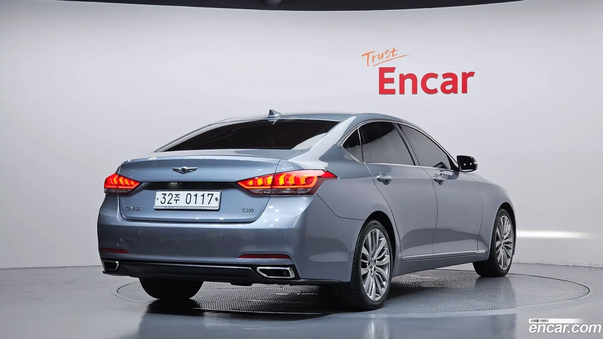 Main__Slider__Photo:Genesis Hyundai 2015.10-1