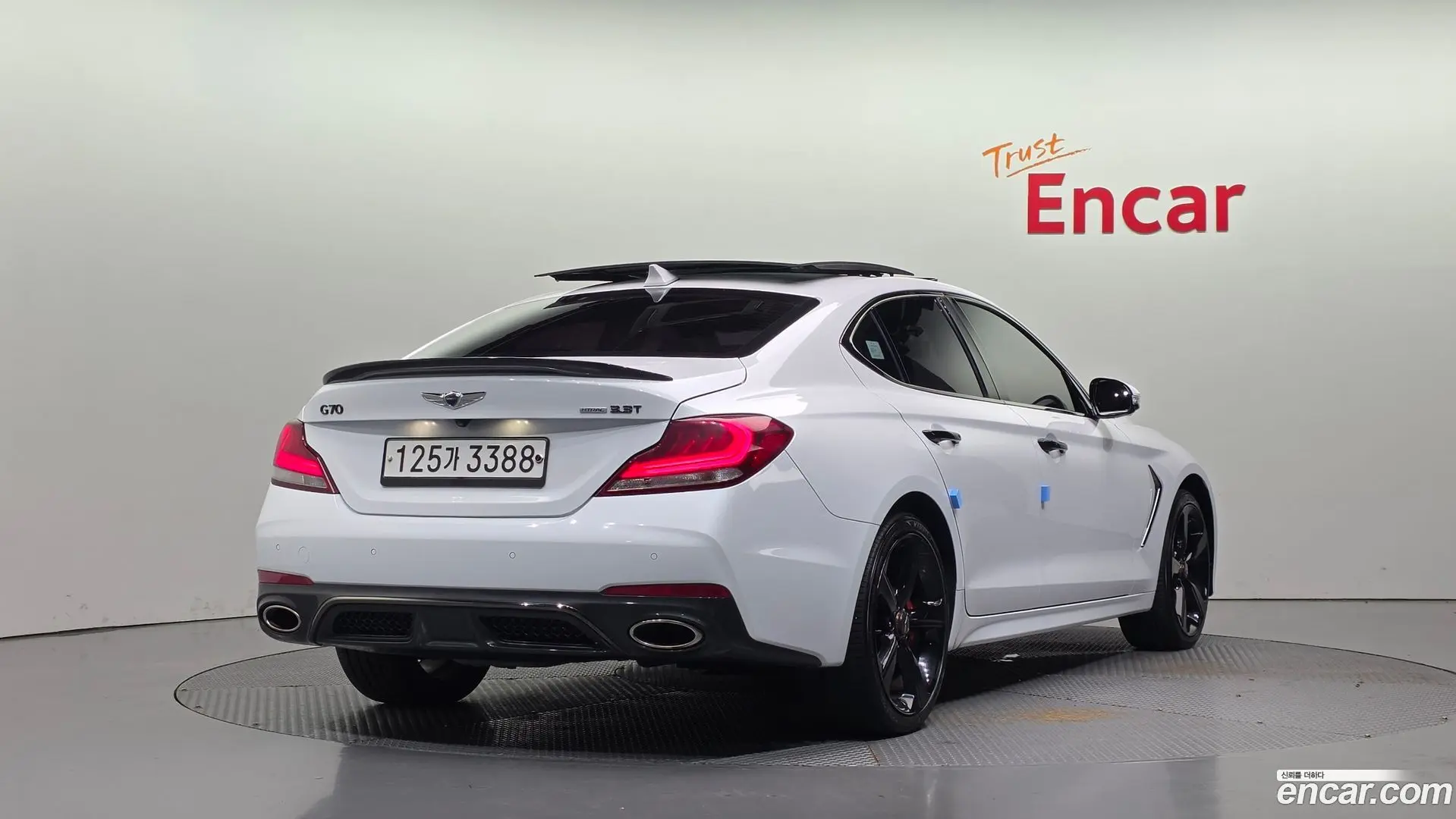 Main__Slider__Photo:G70 Genesis 2019.8-1