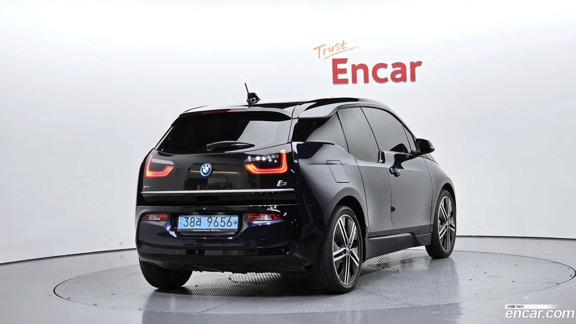 Main__Slider__Photo:i3 BMW 2018.3-1